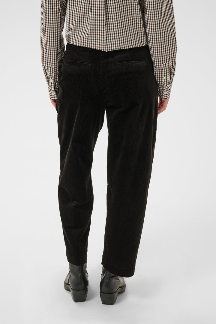Pantalon en velours côtelé Netta - Extensible au style rétro