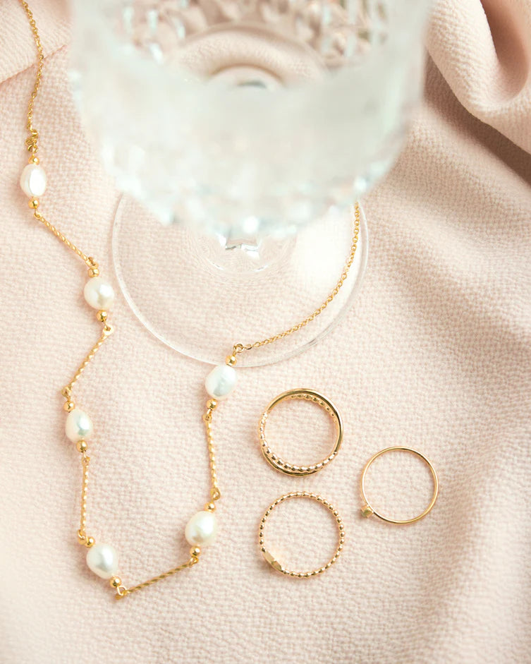 Collier ras-du-cou Coco - Avec perles d'eau douce et fini or 24K