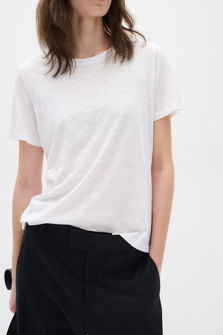 T-shirt à coupe droite Alma - En coton et modal avec encolure ronde et manches courtes