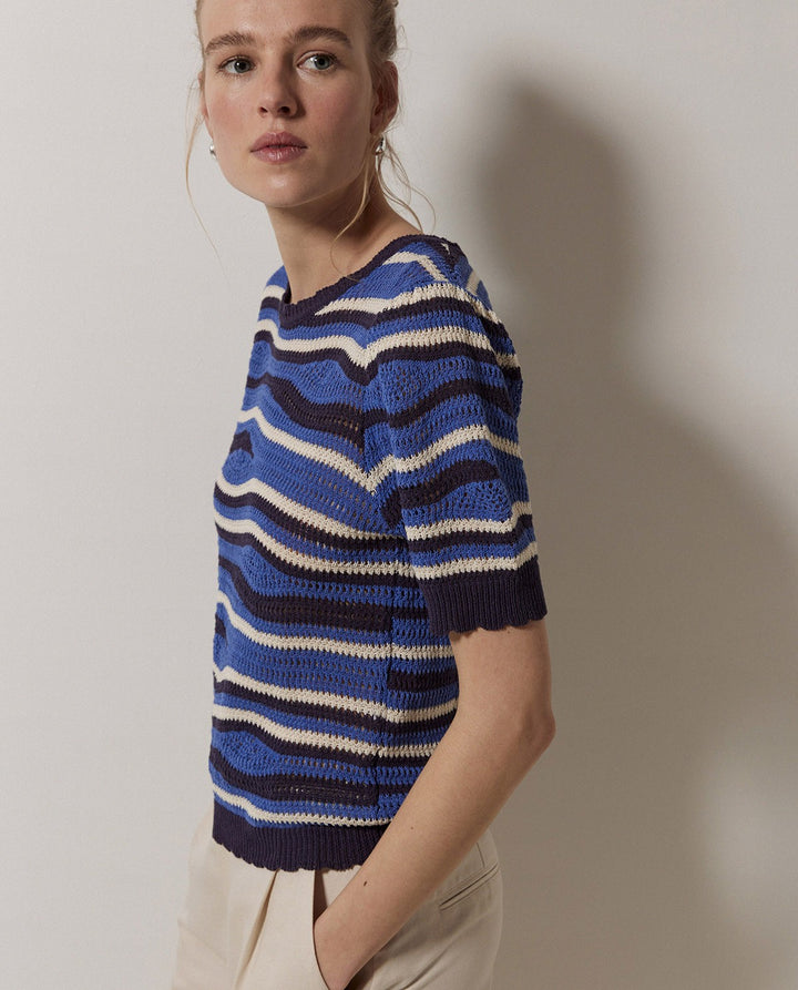 Pull en lin à effet vagué bleu et écru