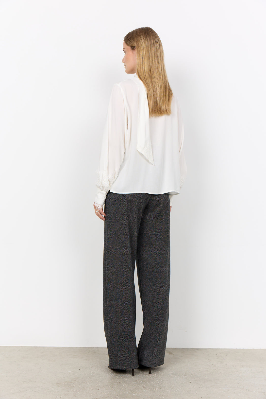 Blouse à nouer Radia - Écoresponsable à taille ceintrée