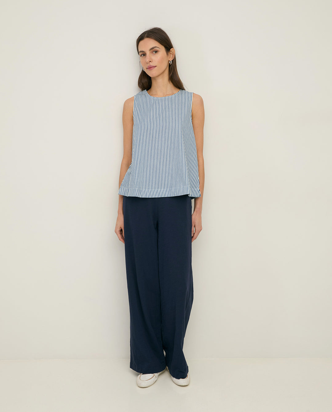 Pantalon en coton - Un modèle à jambe large et taille élastique