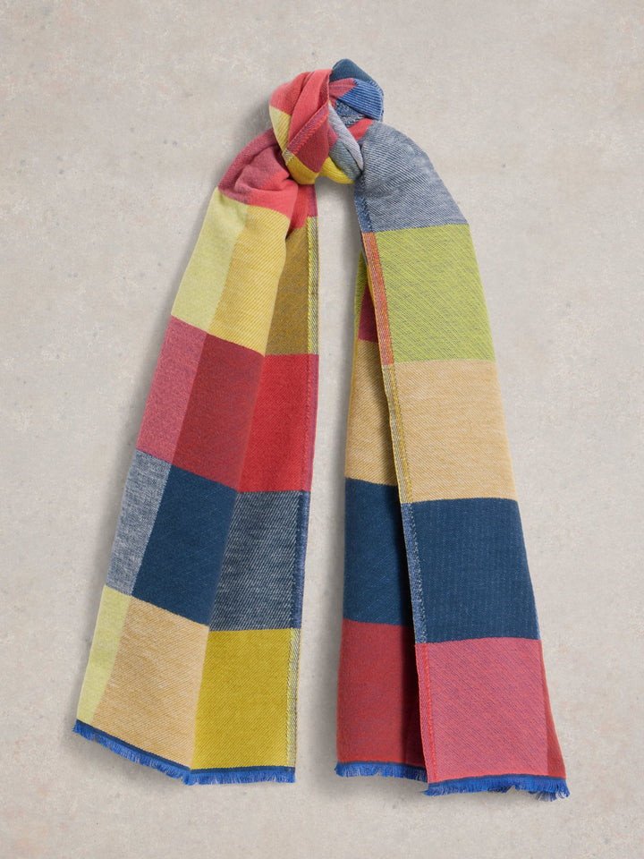 Foulard douillet style « patchwork »