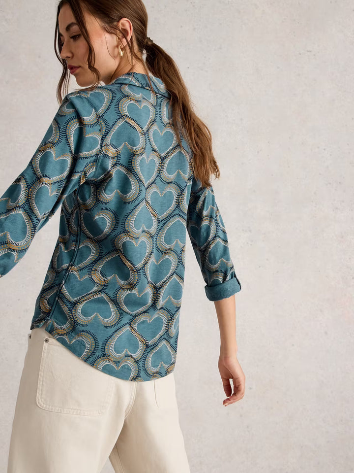 Chemise imprimée avec coeurs