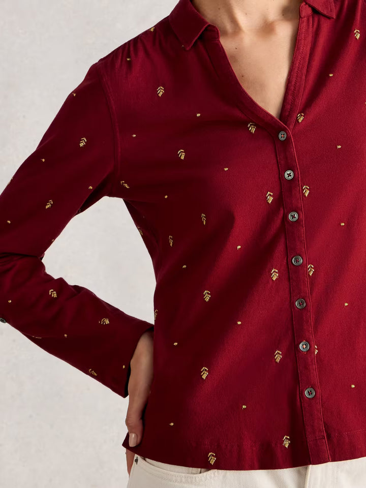 Chemise avec broderies