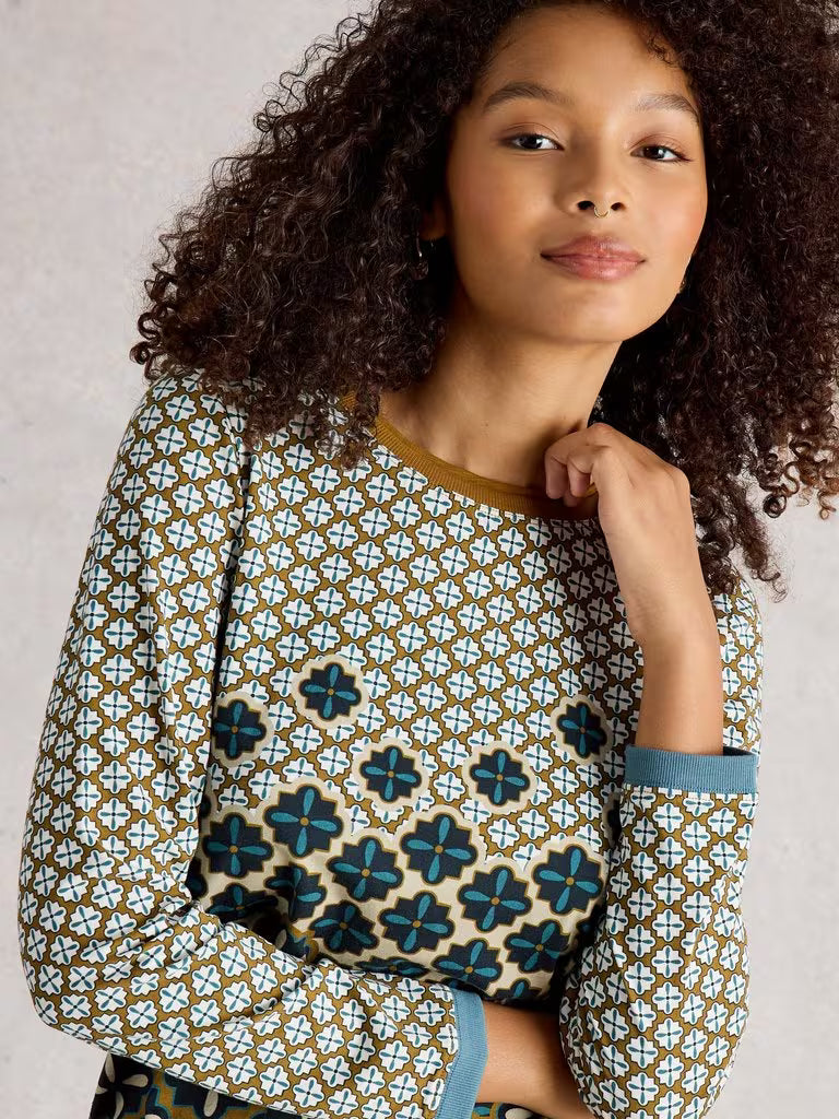 Chandail à motifs multiples Clara