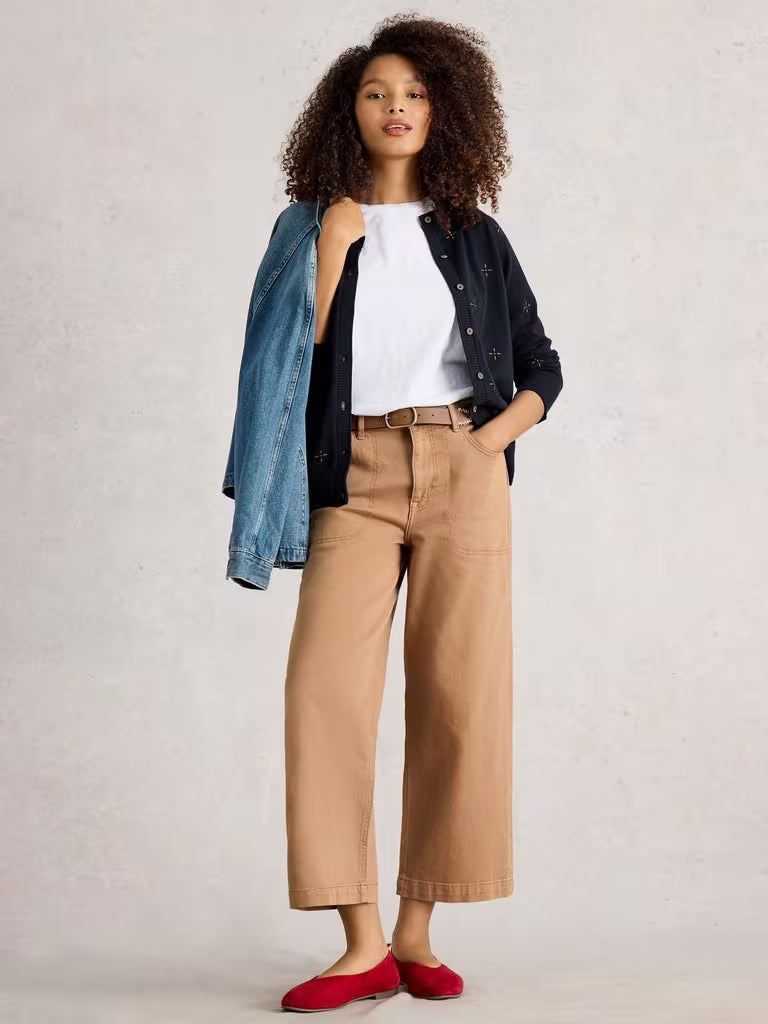 Cardigan à broderies moutarde délicates Lulu