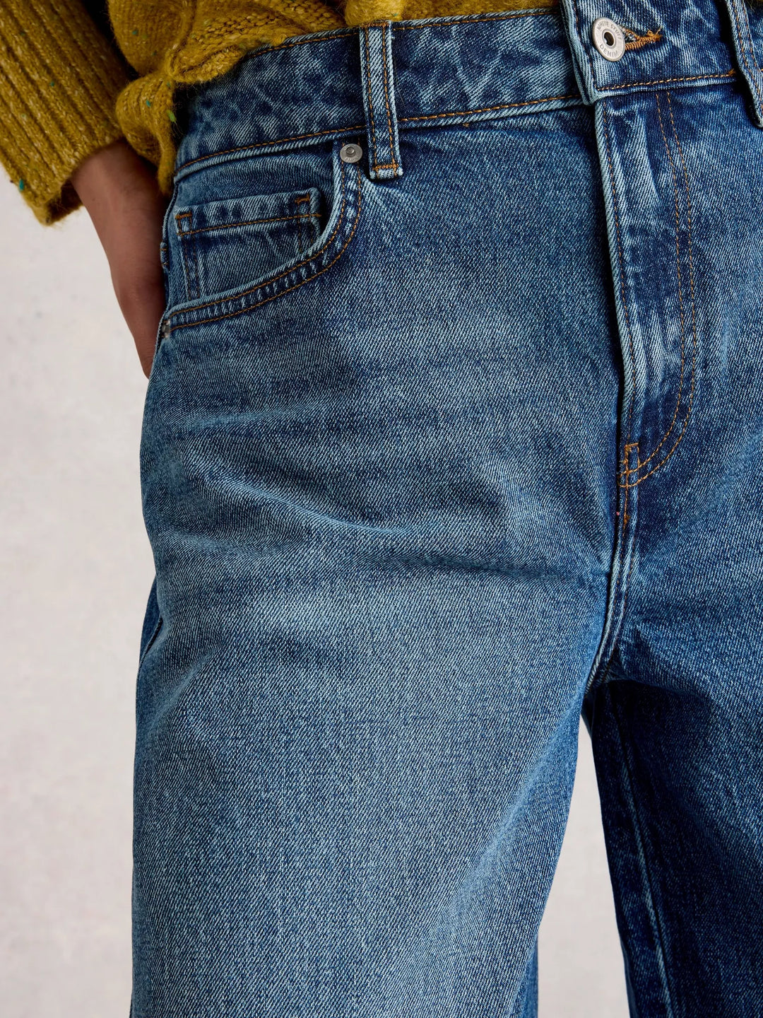 Jeans coupe décontractée longueur cheville Aubrey - Mélange de coton biologique**