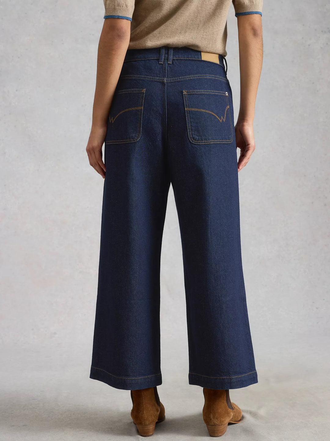 Pantalon écourté à jambe large en coton biologique Tia - Confort et style rétro
