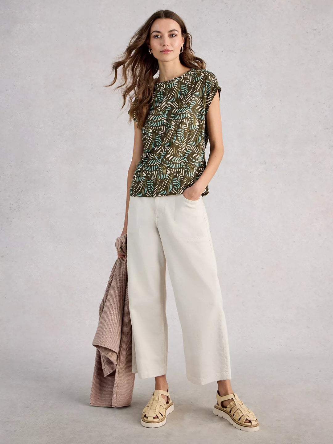 Chandail à col délicatement roulé Rowan - En pur lin