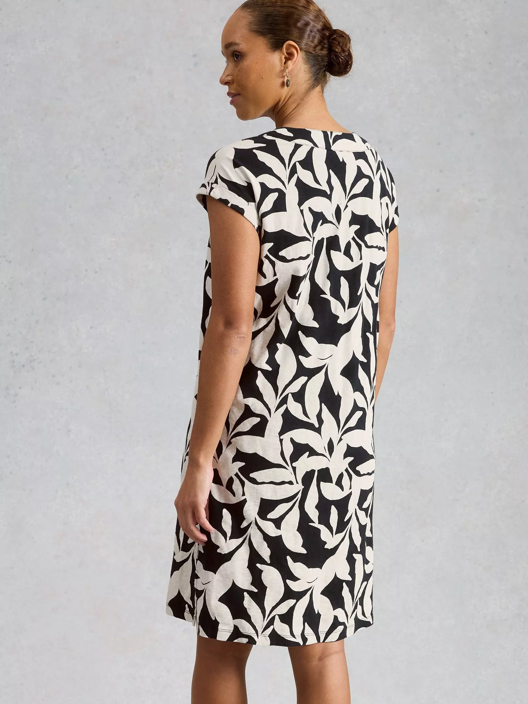 La robe 100% coton Jilly - Coupe classique et relaxe
