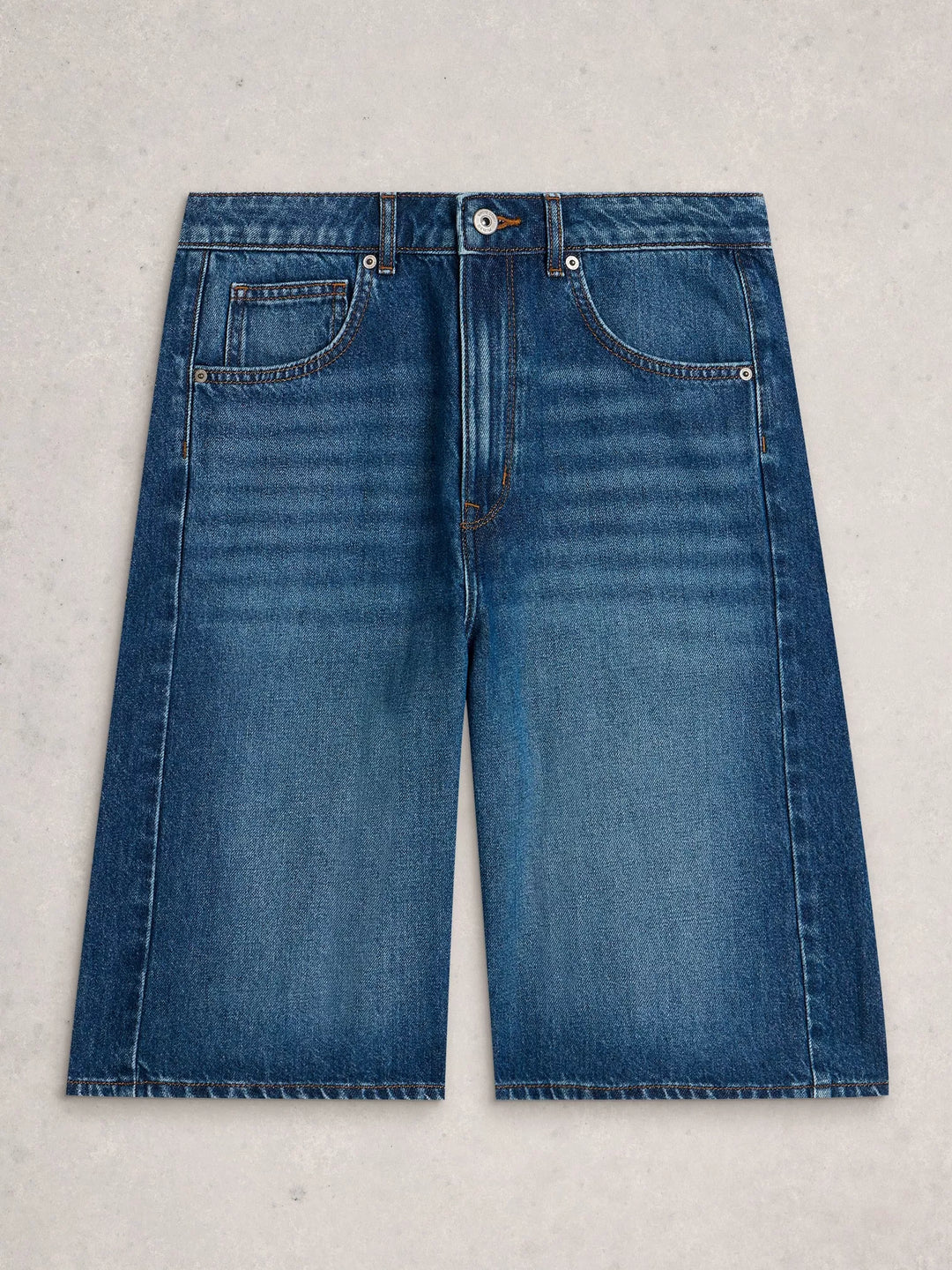 Le bermuda en denim Jodi - En coton biologique à coupe relaxe