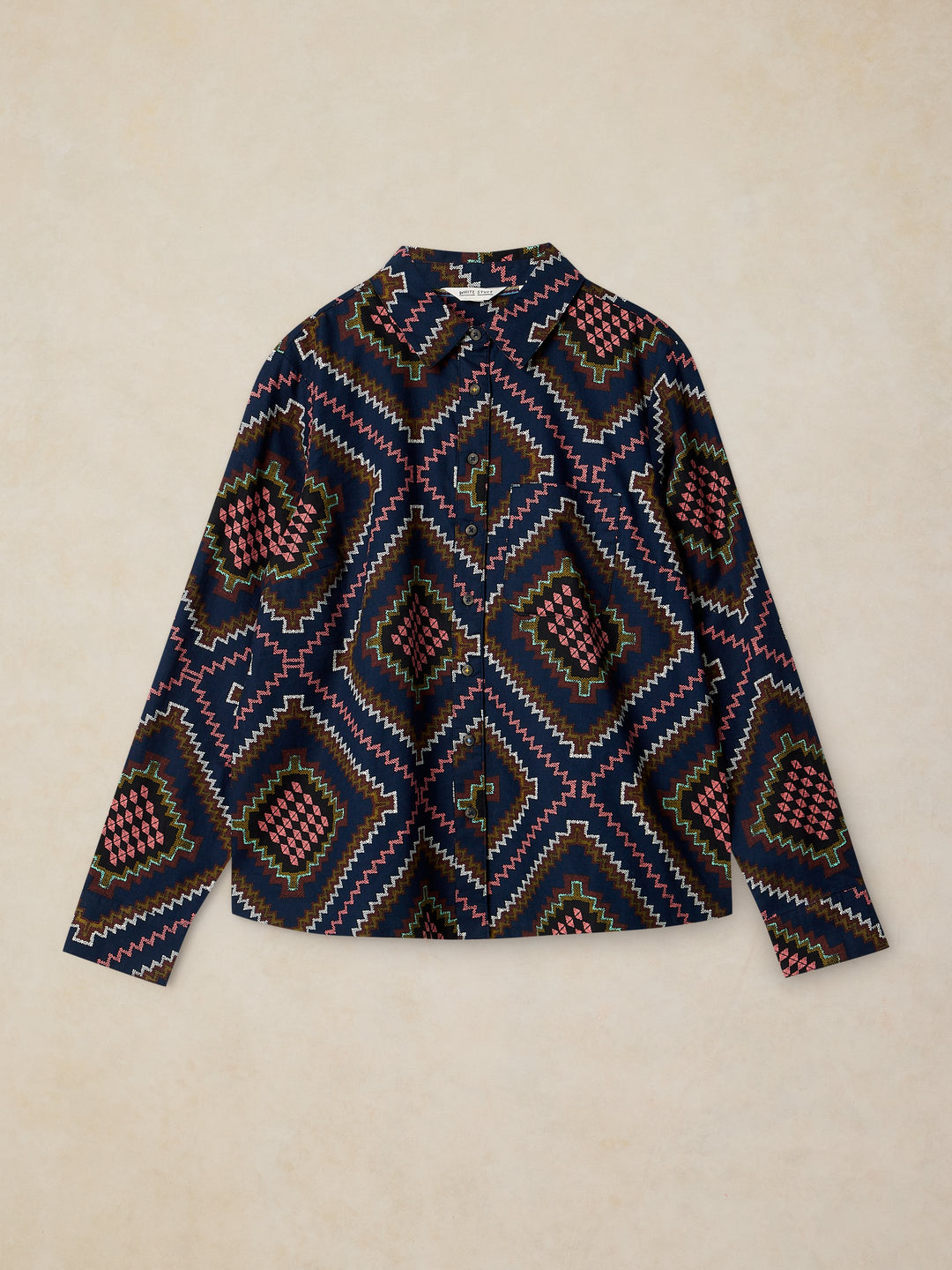 La chemise boutonnée en coton biologique Sophie - Avec col et poches plaquées à l'avant