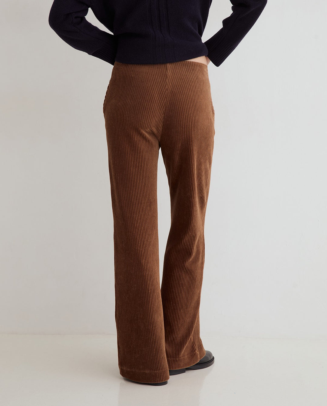Pantalon jambe large - En velours côtelé extensible
