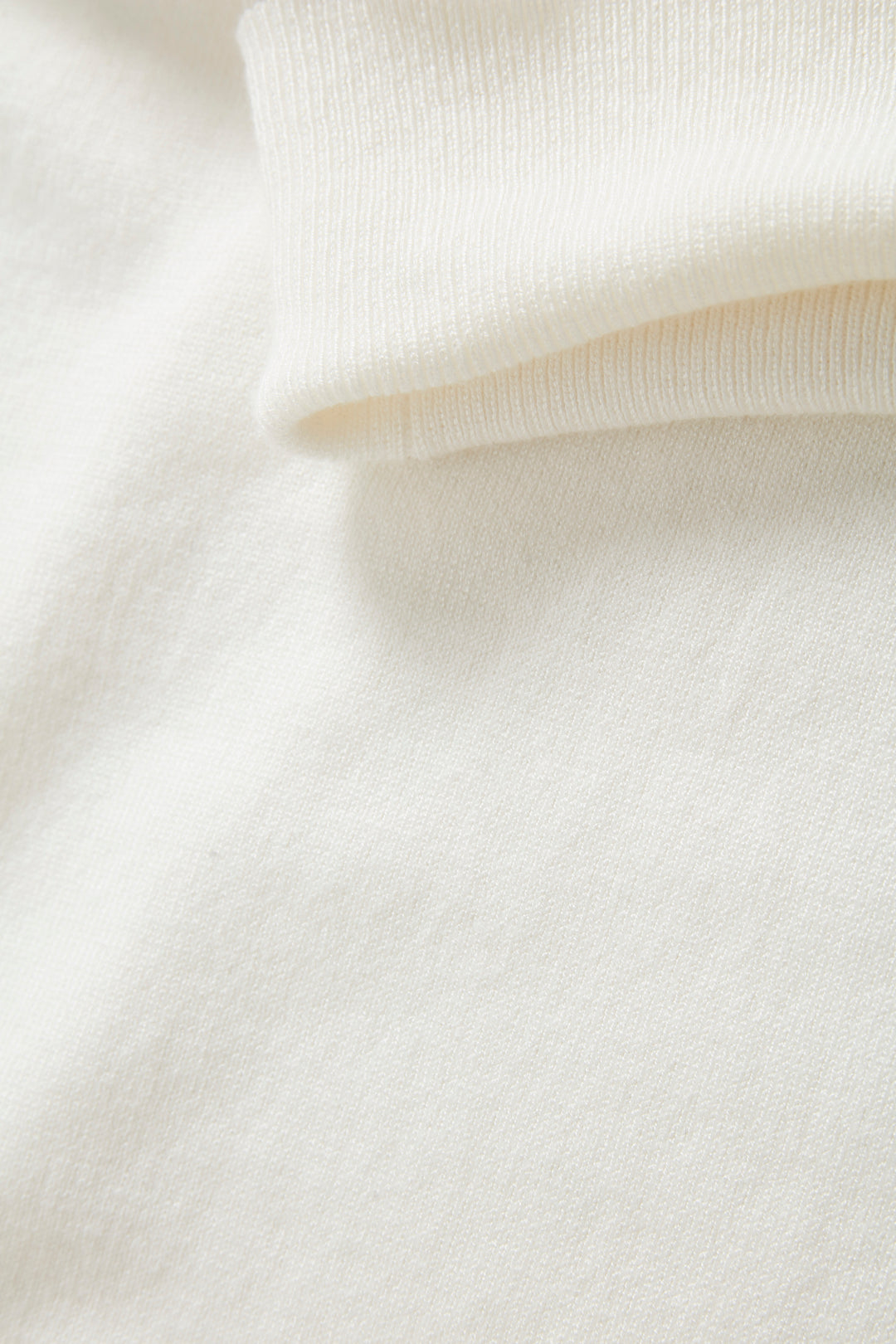 Chandail à manches longues avec col roulé Astrid