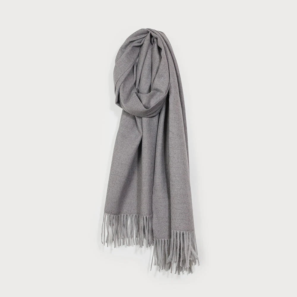 Foulard chaleureux à franges