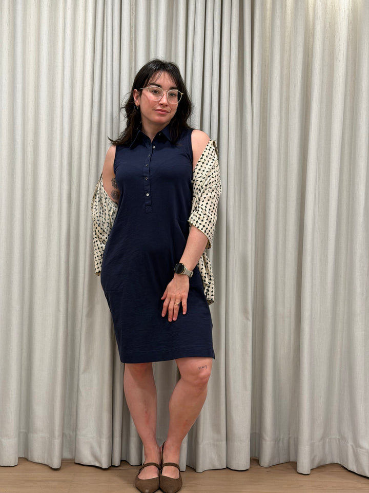 Robe en coton biologique - Un vêtement léger au style polo décontracté