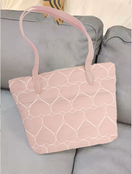 Sac fourre-tout matelassé à motifs cœur - Format pratique