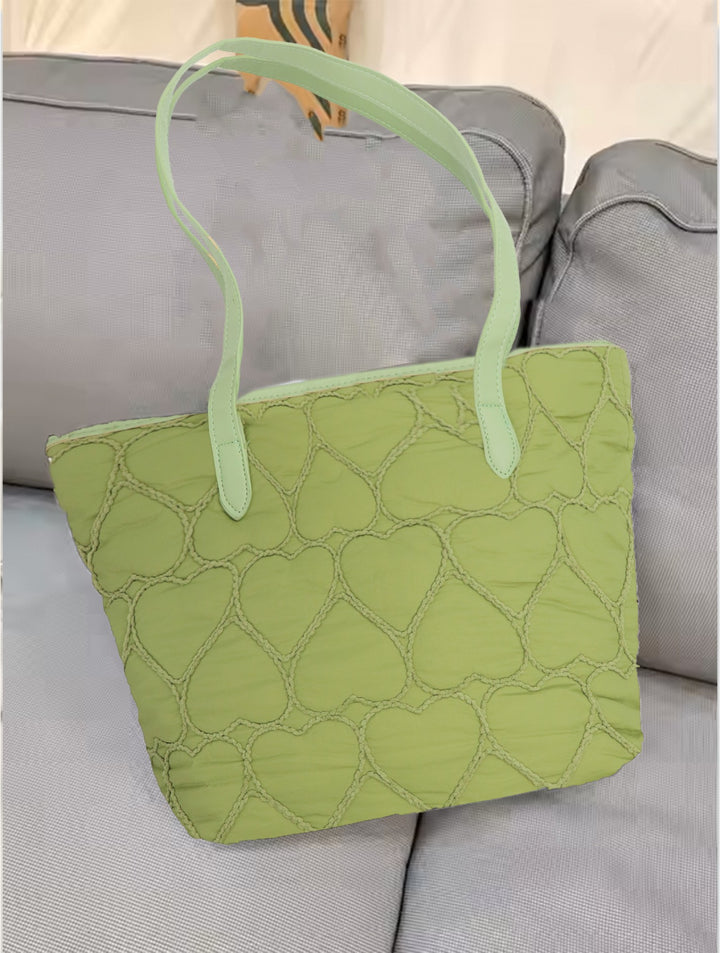 Sac fourre-tout matelassé à motifs cœur - Format pratique