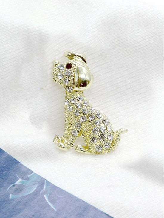 Broche avec chien et strass – Accessoire décoratif