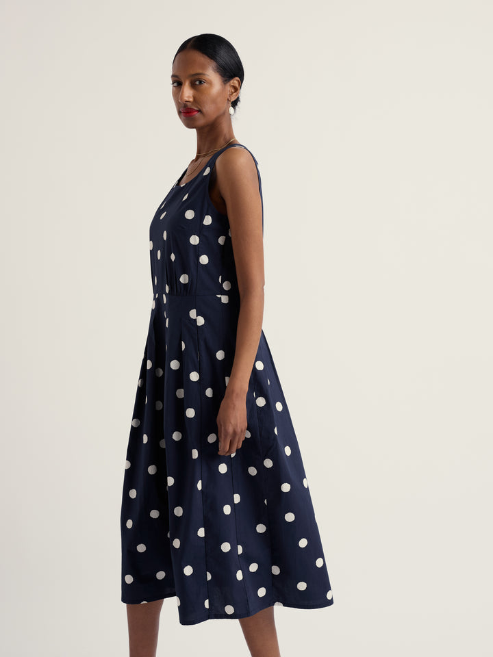 BEAUTIFUL DRESS