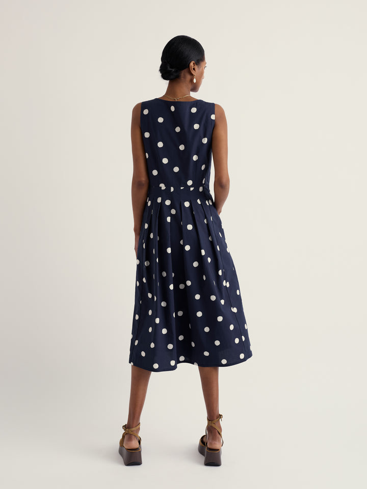 BEAUTIFUL DRESS