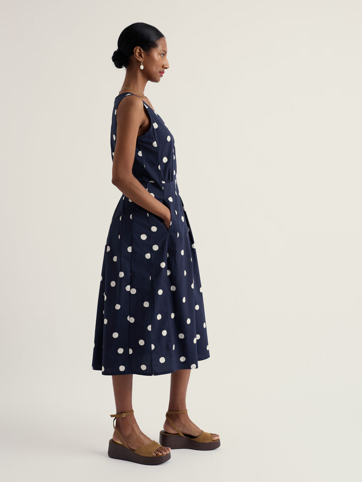 BEAUTIFUL DRESS