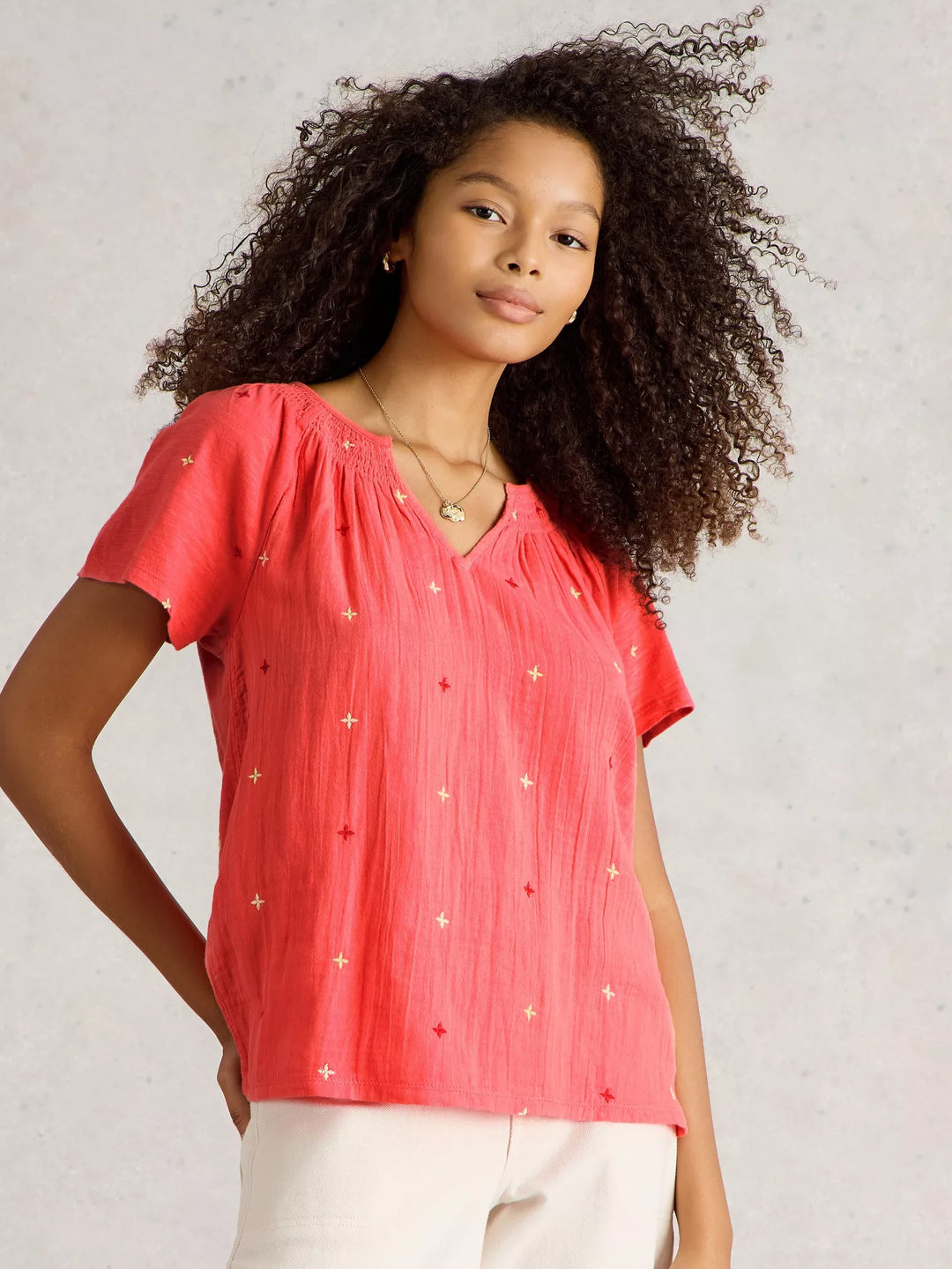 Blouse en coton biologique, au tissu chiffonné doux et léger Luella