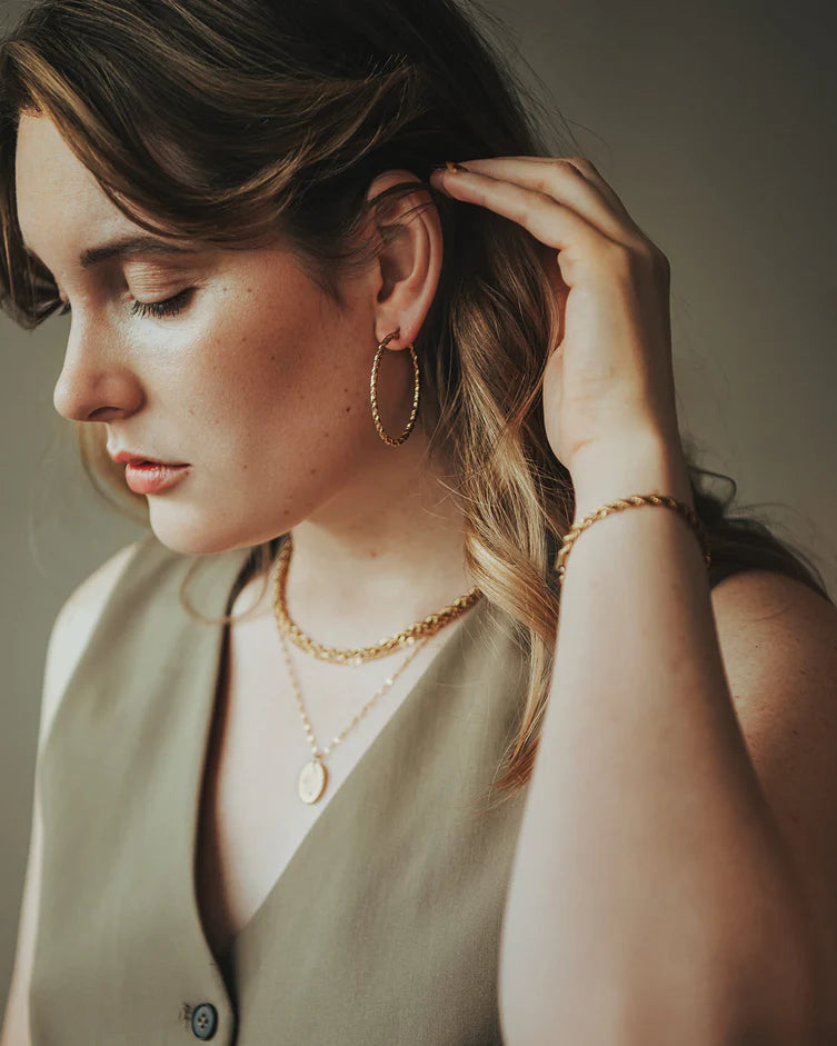 Bracelet à chaîne torsadée dorée Twisted - En acier inoxydable fini or 18K