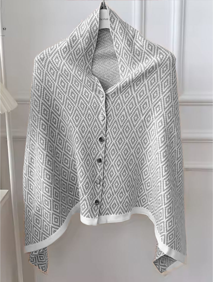 Châle à boutons motif losanges