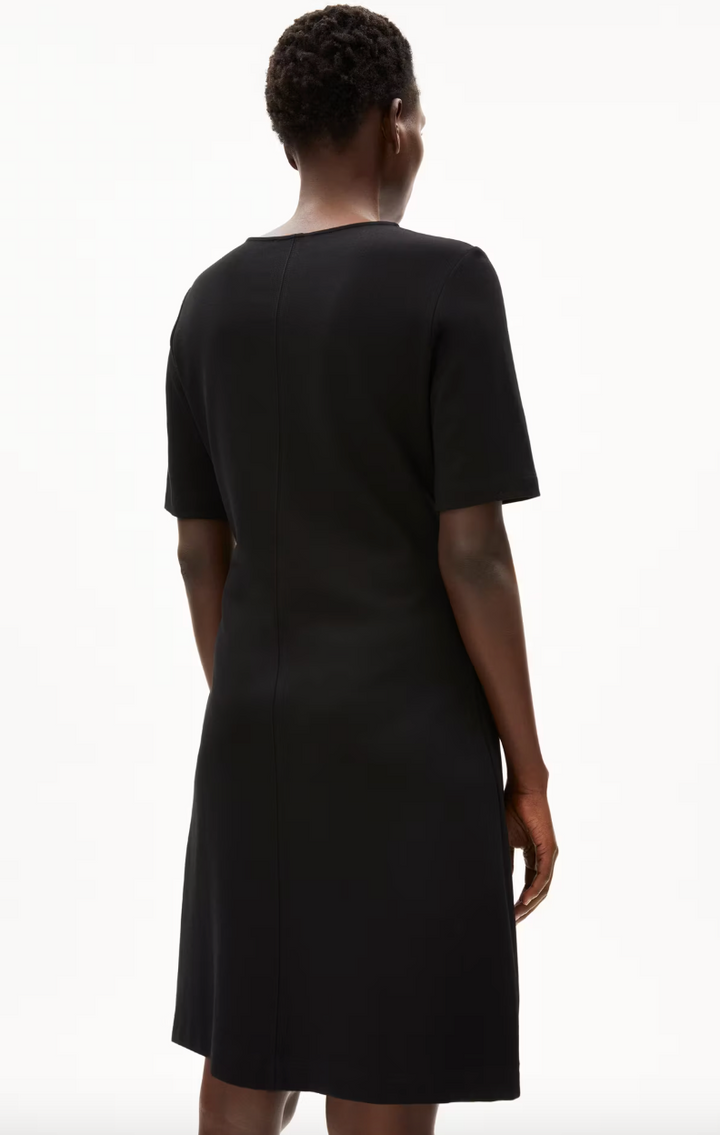 Robe en jersey avec une coupe parfaite Lesjaa