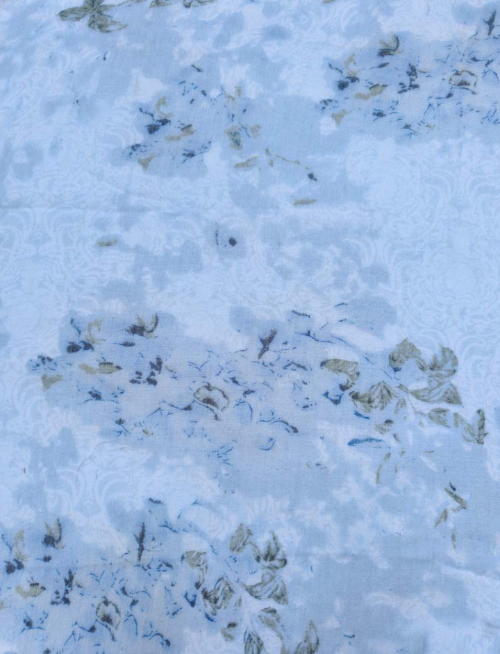 Foulard fleuri doux rococo