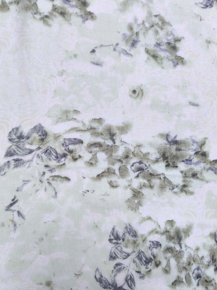 Foulard fleuri doux rococo