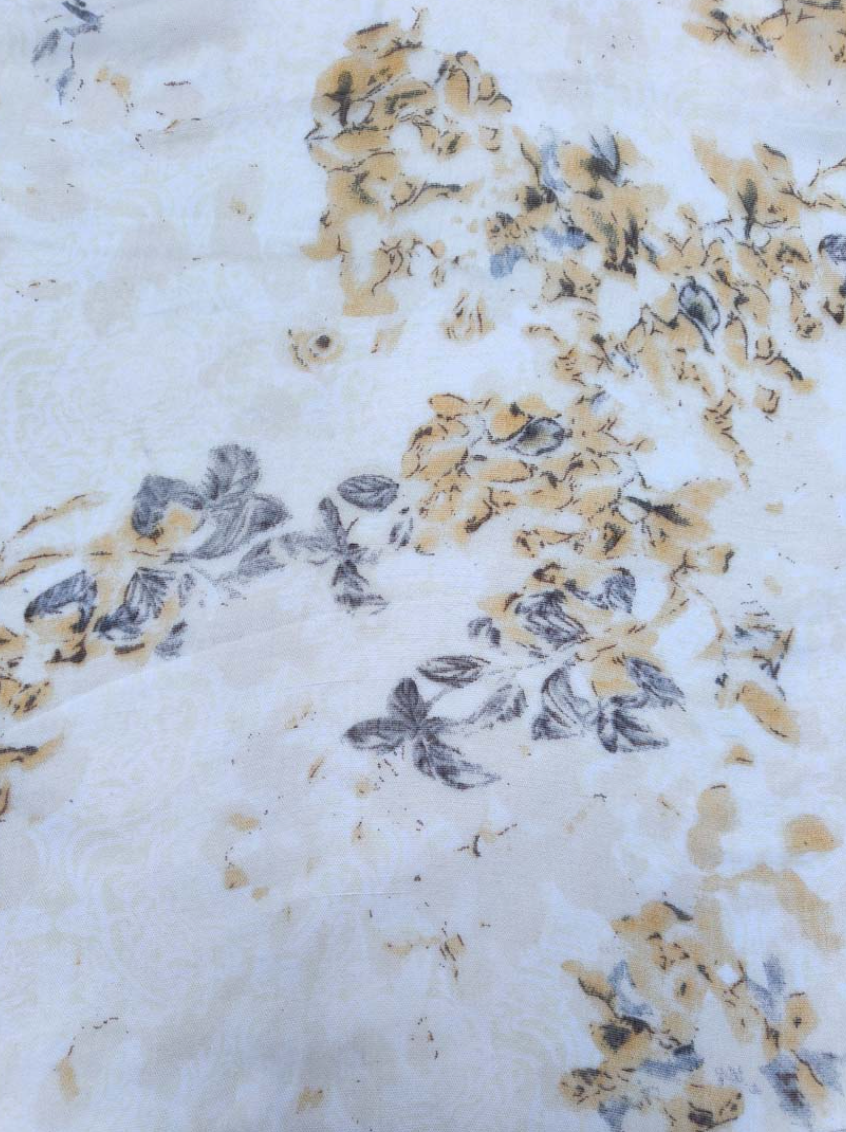 Foulard fleuri doux rococo