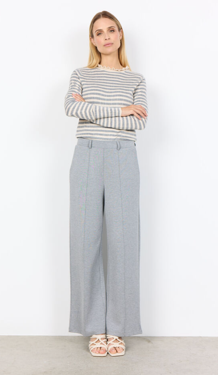 Chandail à col bordé d’une finition festonnée Vana