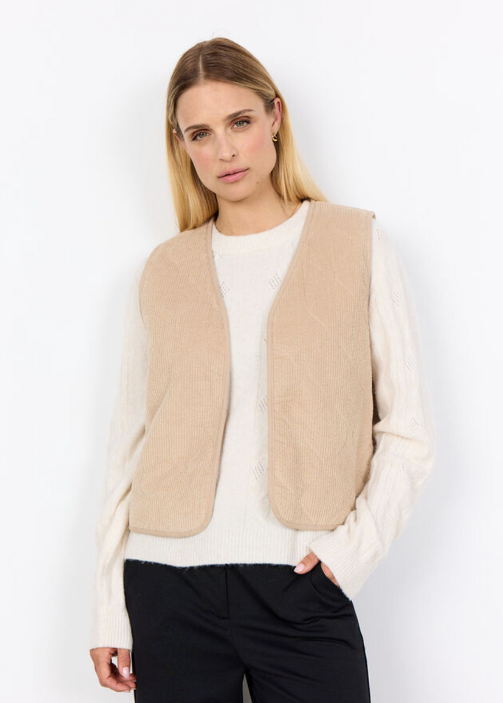 Gilet sans fermeture, matelassé en finesse Bindi