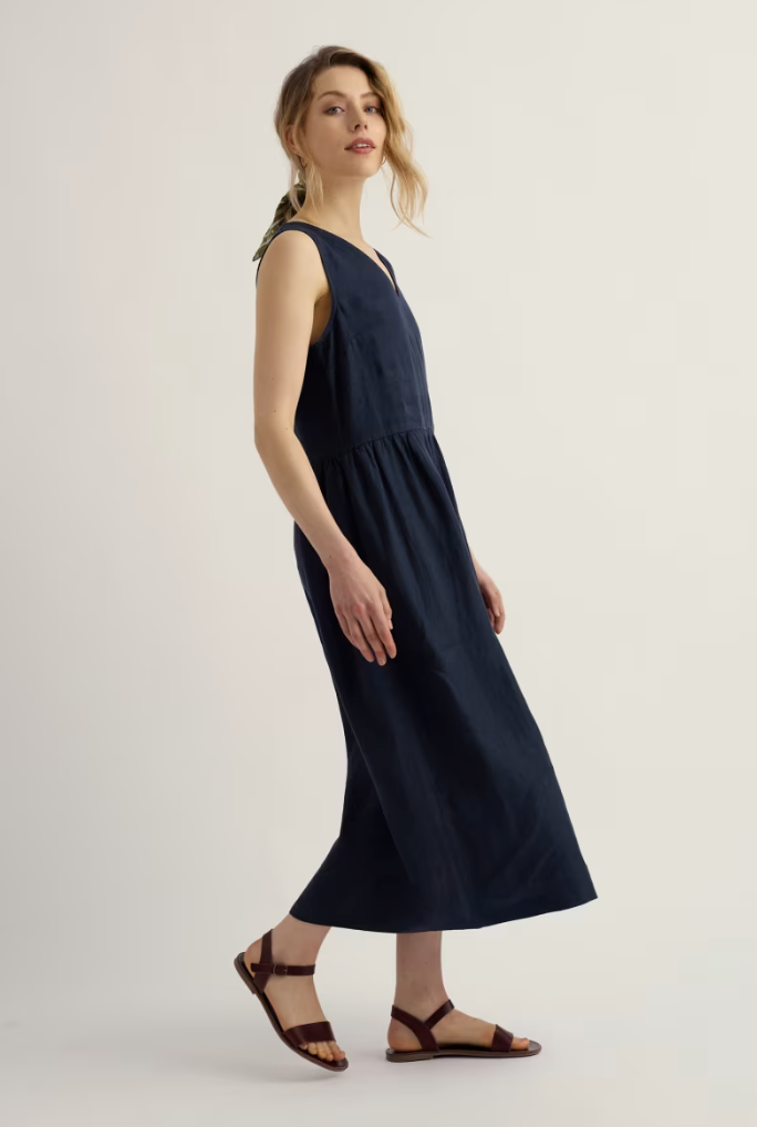 Robe mi-longue en lin mélangé à encolure en V - Écoresponsable
