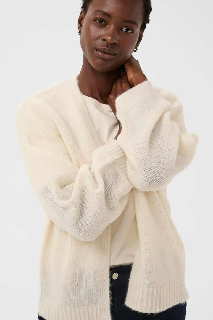 Cardigan simple en maille légère Rastina