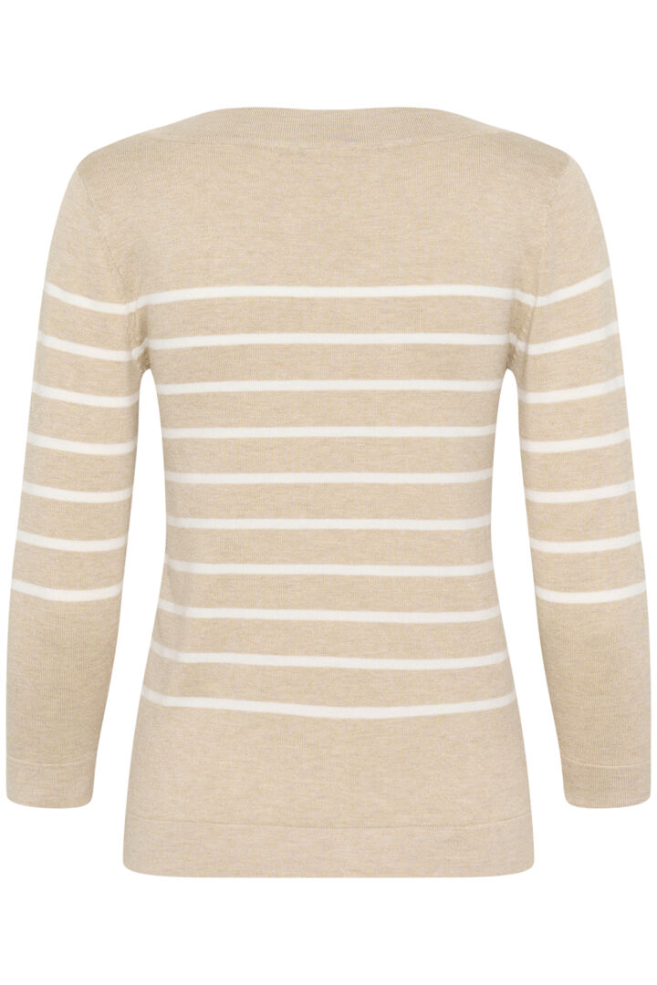 Chandail à col bateau, qui dévoile subtilement la ligne des épaules Lizza