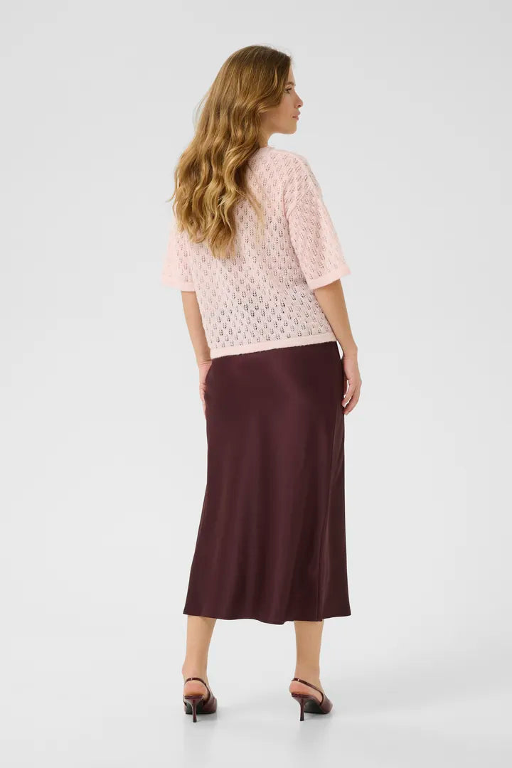 Chandail en maille texturée évoquant la forme d’épis de blé Lourine