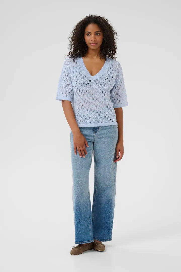 Chandail en maille texturée évoquant la forme d’épis de blé Lourine