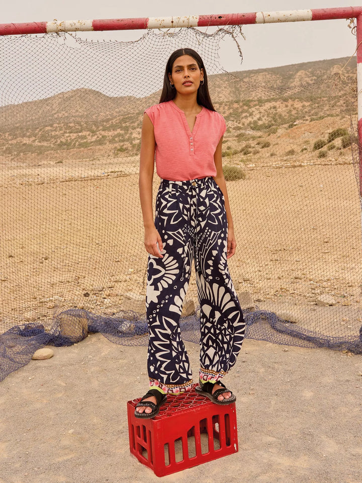 Débardeur à encolure fendue Dina