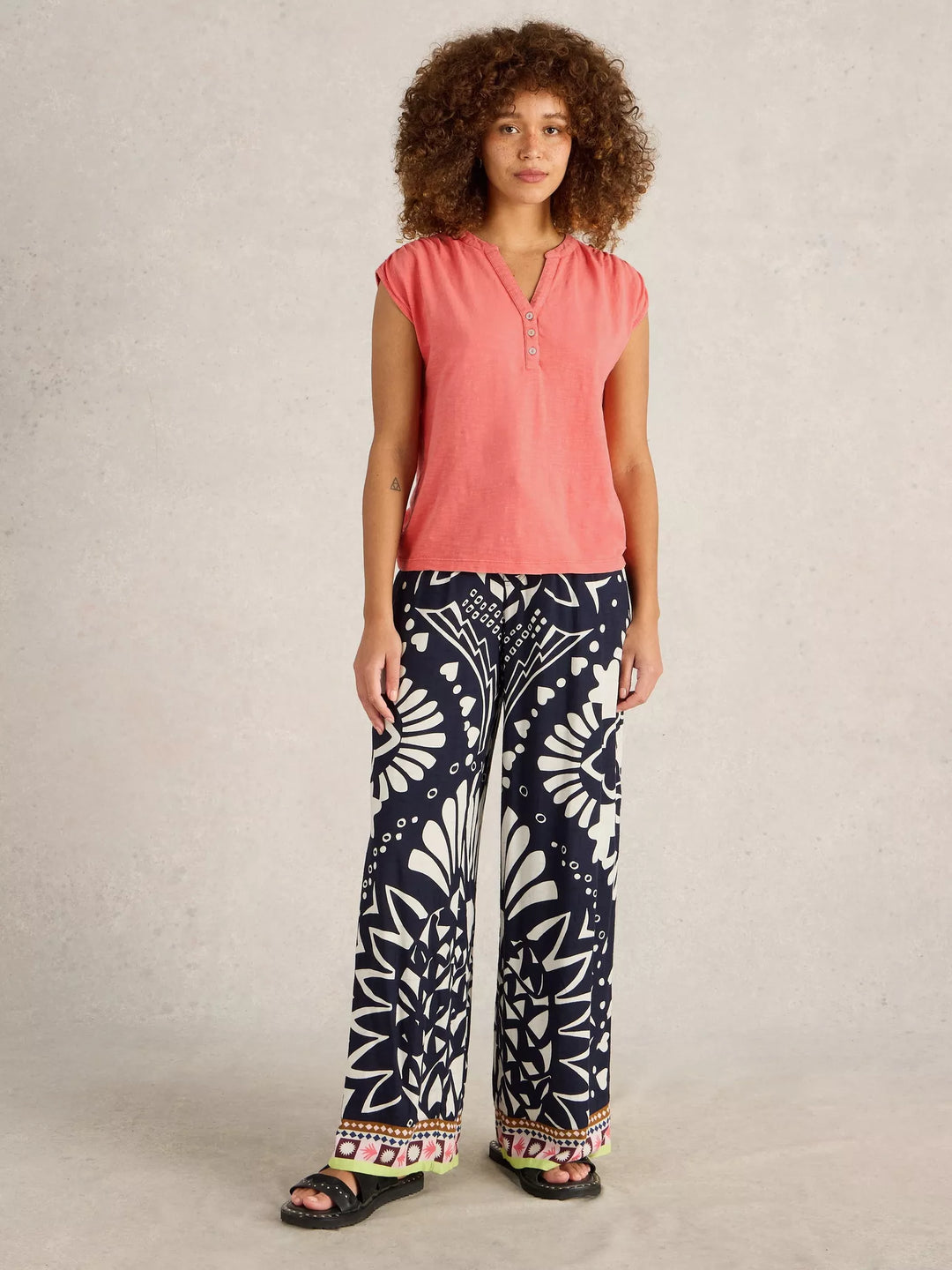 Débardeur à encolure fendue Dina