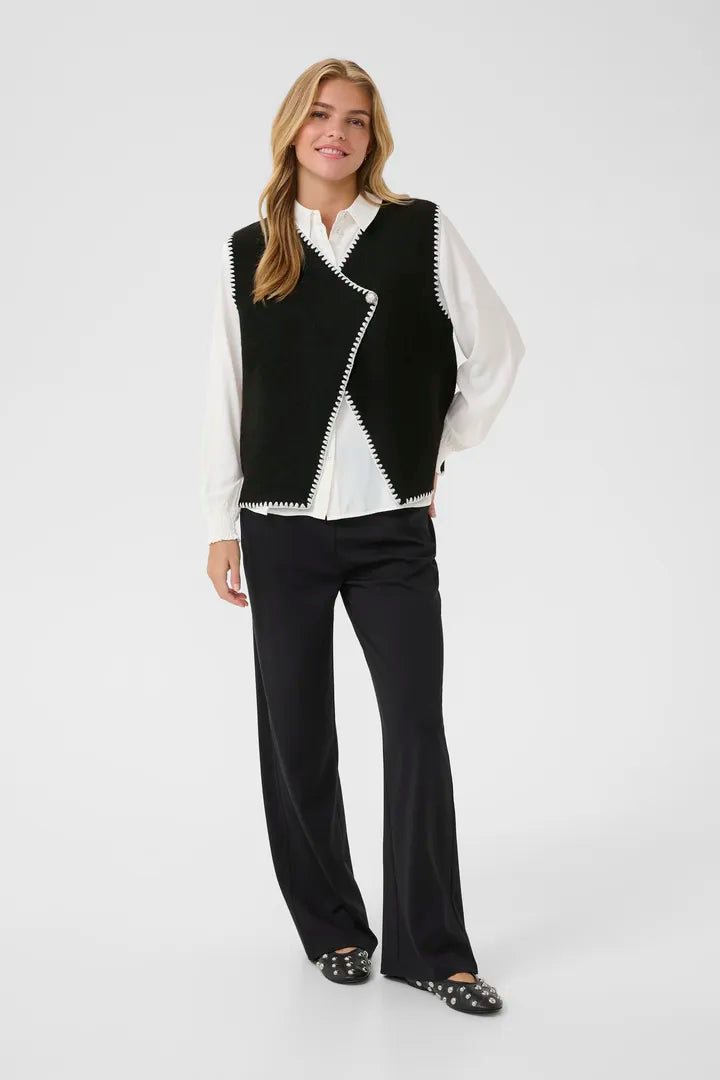 Gilet tendance à boutons disposés de manière décentrée Timmie