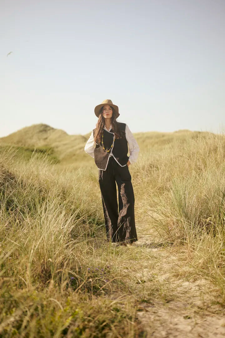 Gilet tendance à boutons disposés de manière décentrée Timmie