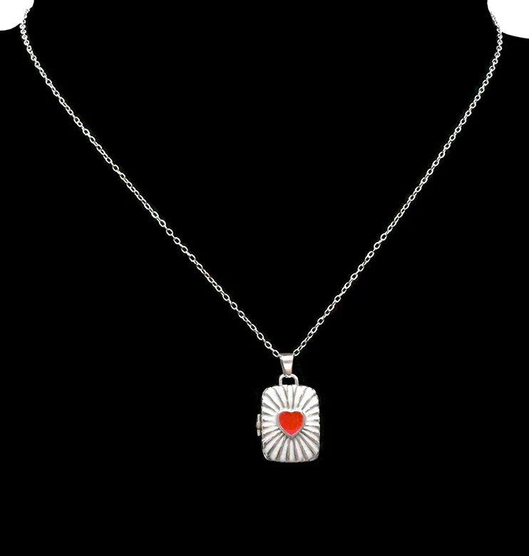 Collier médaillon cœur argenté – Pendentif brillant ou coloré