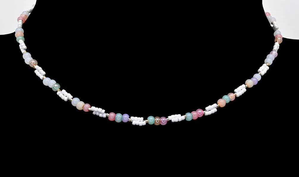 Pastel and silver-plated glass bead necklace