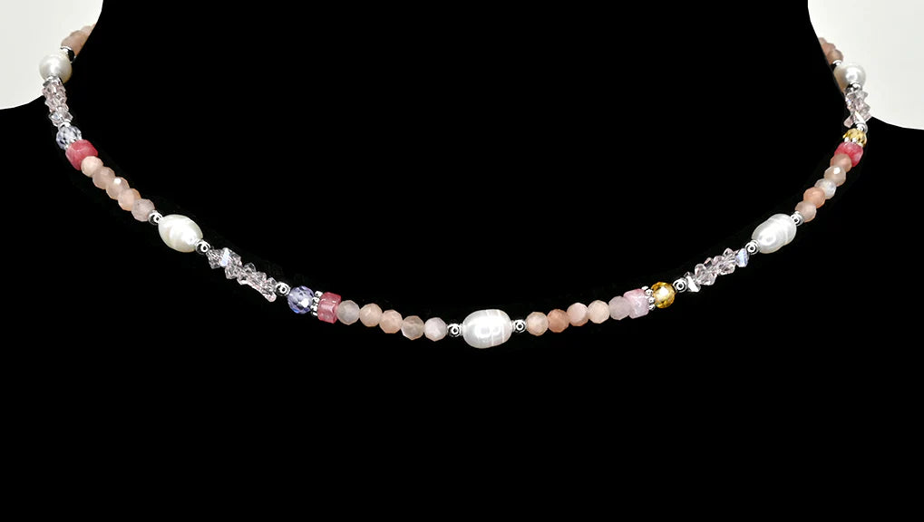 Silver-plated necklace - Blush glass beads and freshwater pearls