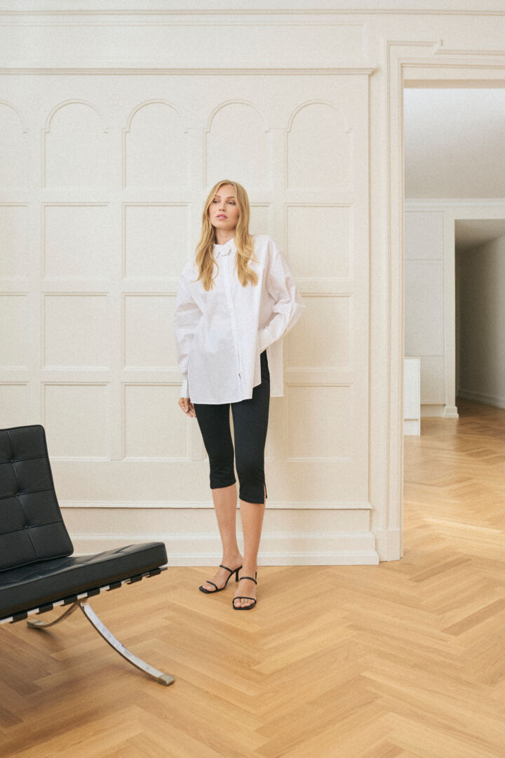 Jeans noir coupe capri Dima