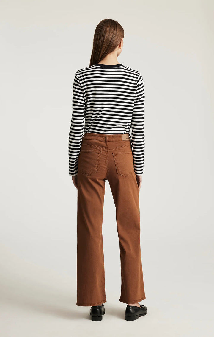 Jeans droit à jambe large